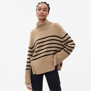 GAP 24/7 Camel Striped Split Hem Turtleneck Sweater, Size Medium Petite